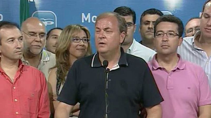 Monago agradece la "confianza" de IU, que con su abstención le pemitirá gobernar Extremadura