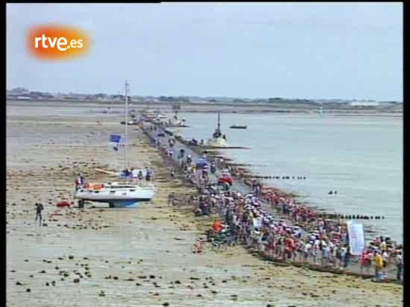 El Paso del Gois, el Tour camina entre las aguas