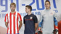 El Atlético presenta su nueva camiseta aún sin patrocinador