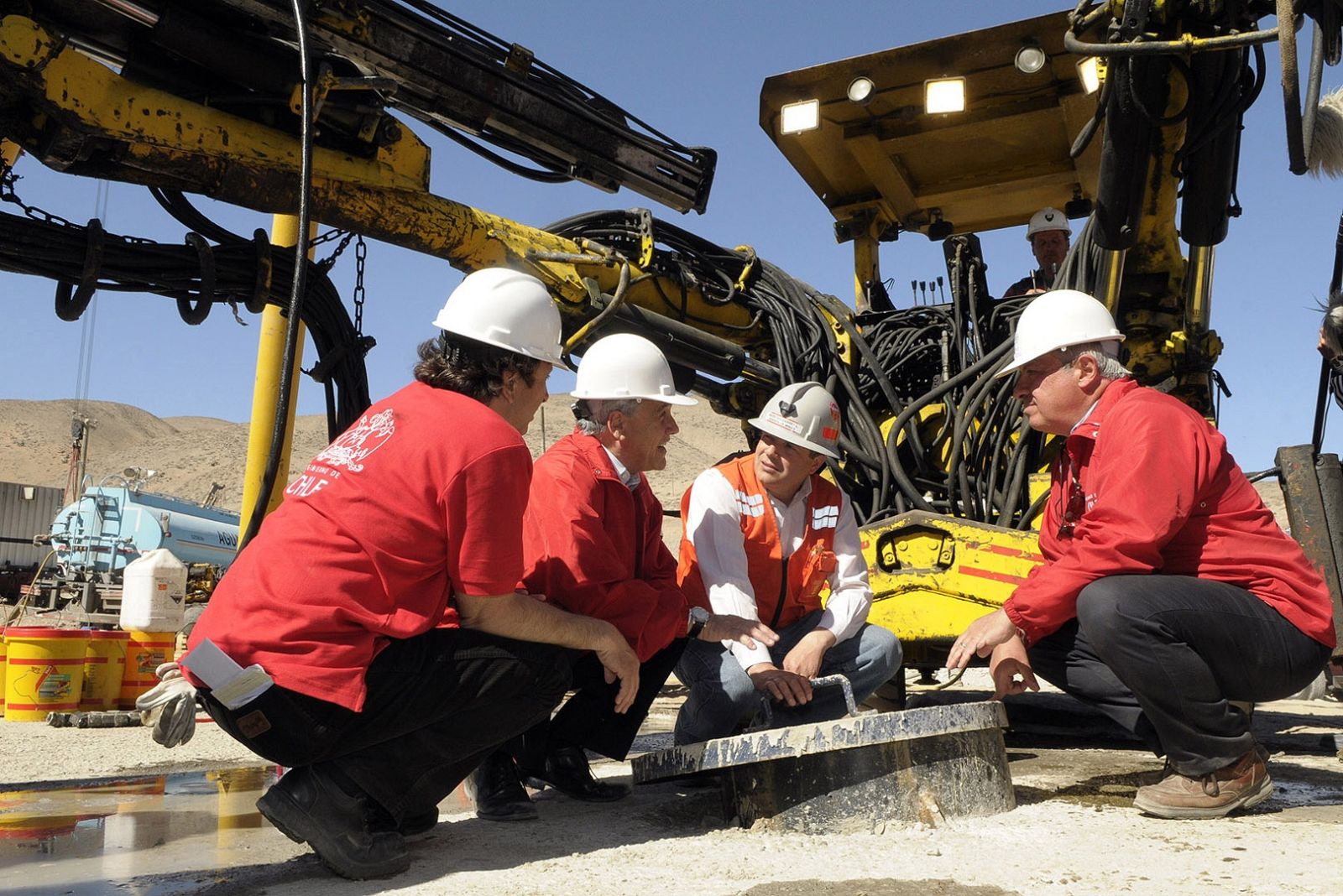 Rescate de los 33 mineros chilenos atrapados en la mina San José en Chile
