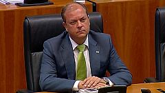 Monago ya es presidente de Extremadura e IU abre expediente a sus tres diputados