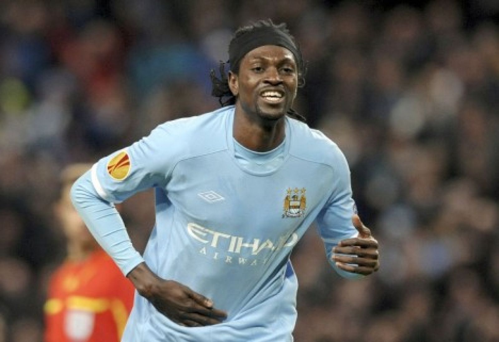 Adebayor indignado con el Manchester city