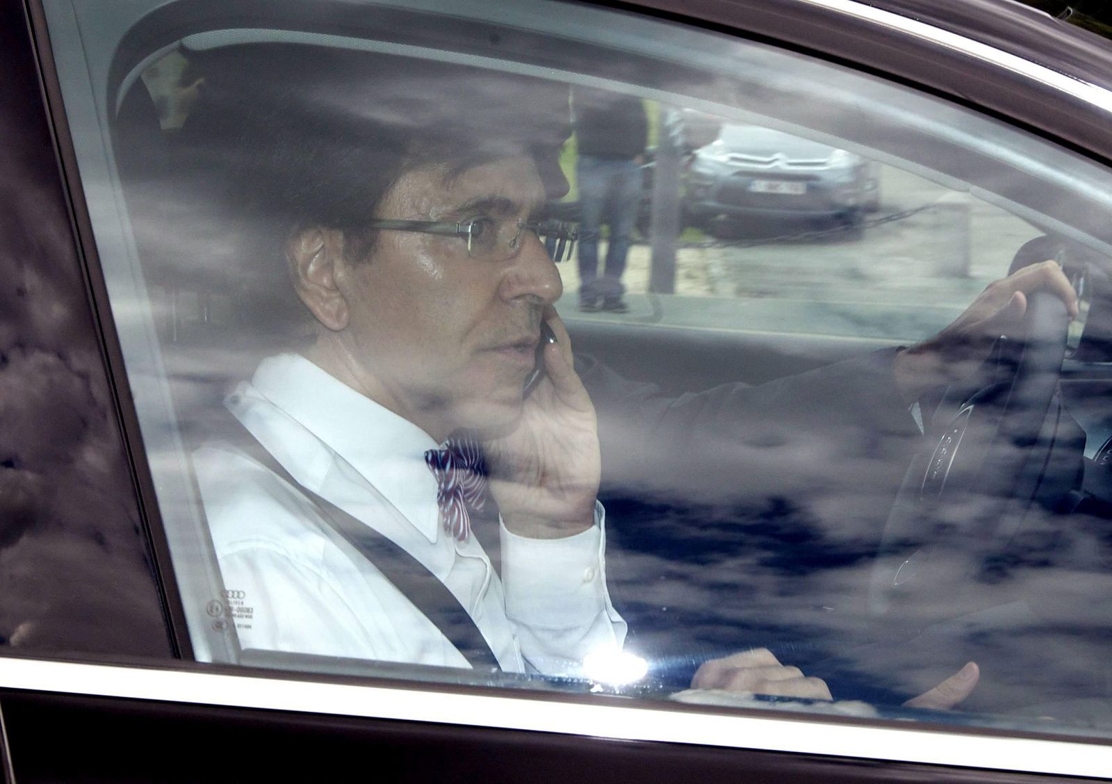 ELIO DI RUPO ES RECIBIDO EN AUDIENCIA POR EL REY DE BÉLGICA