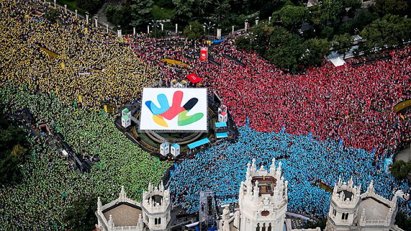 El que la sigue no siempre la consigue