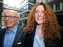Las escuchas llevan a Rebekah Brooks a dimitir como consejera delegada de News International