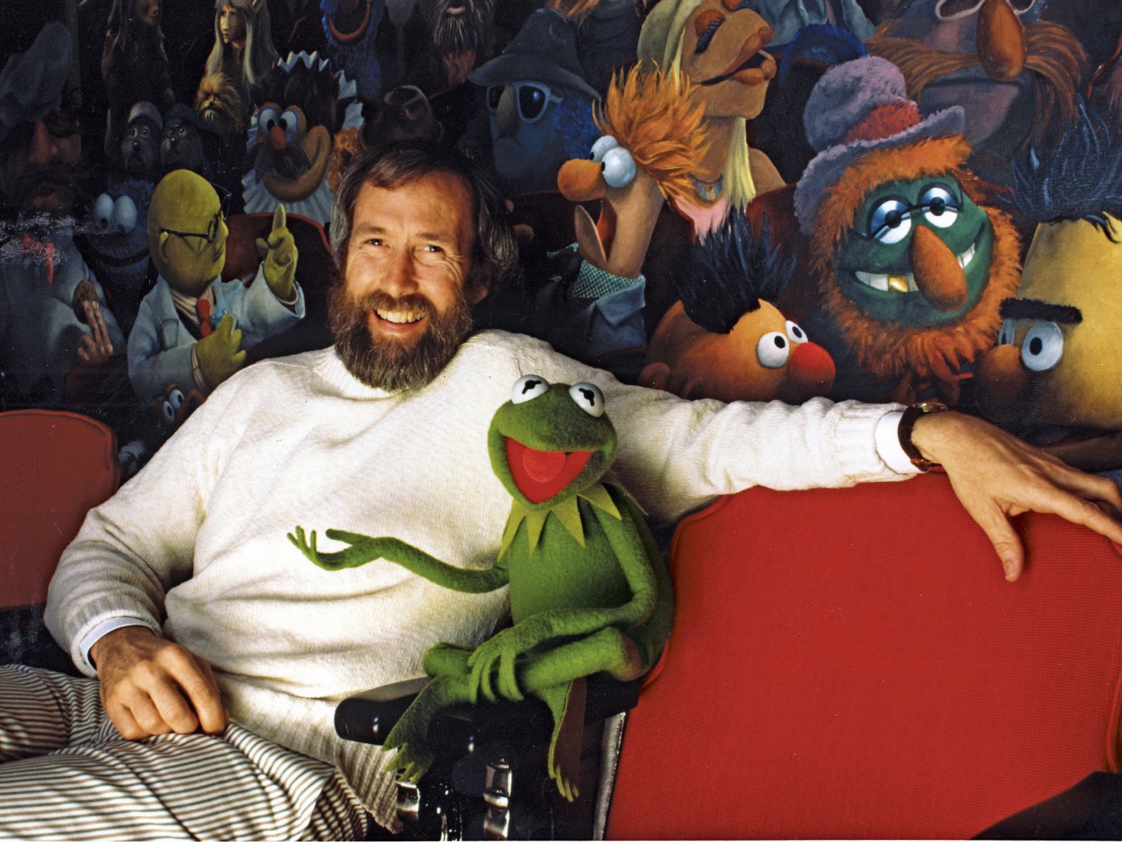Henson y sus personajes. John E. Barrett, courtesy of The Jim Henson Company. Kermit the Frog (c)The Muppets Studio, LLC.