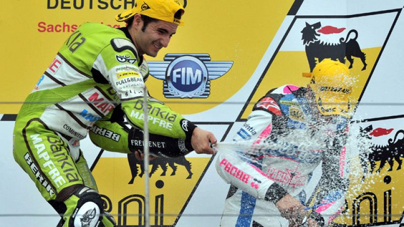 Faubel vence a Zarco en la foto-finish y la vuelta rápida