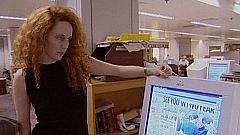 Libertad bajo fianza para Rebekah Brooks, la mano derecha de Rupert Murdoch