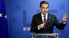 Zapatero afirma que el acuerdo sobre Grecia es un "poderoso arsenal" para generar confianza