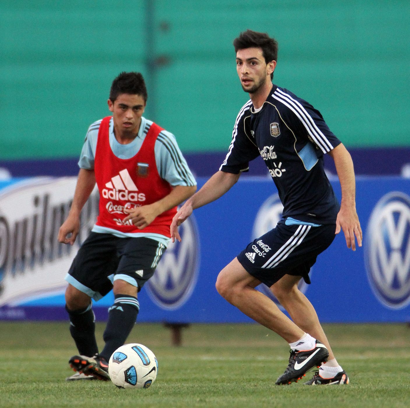 Pastore, en un entrenamiento con Argentina