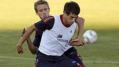 Monreal sufre una contusión y es duda para el amistoso contra Italia