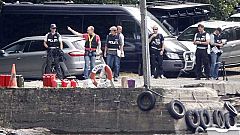 Breivik regresa a la isla de Utoya para cooperar con la Policía en la reconstrucción de la matanza