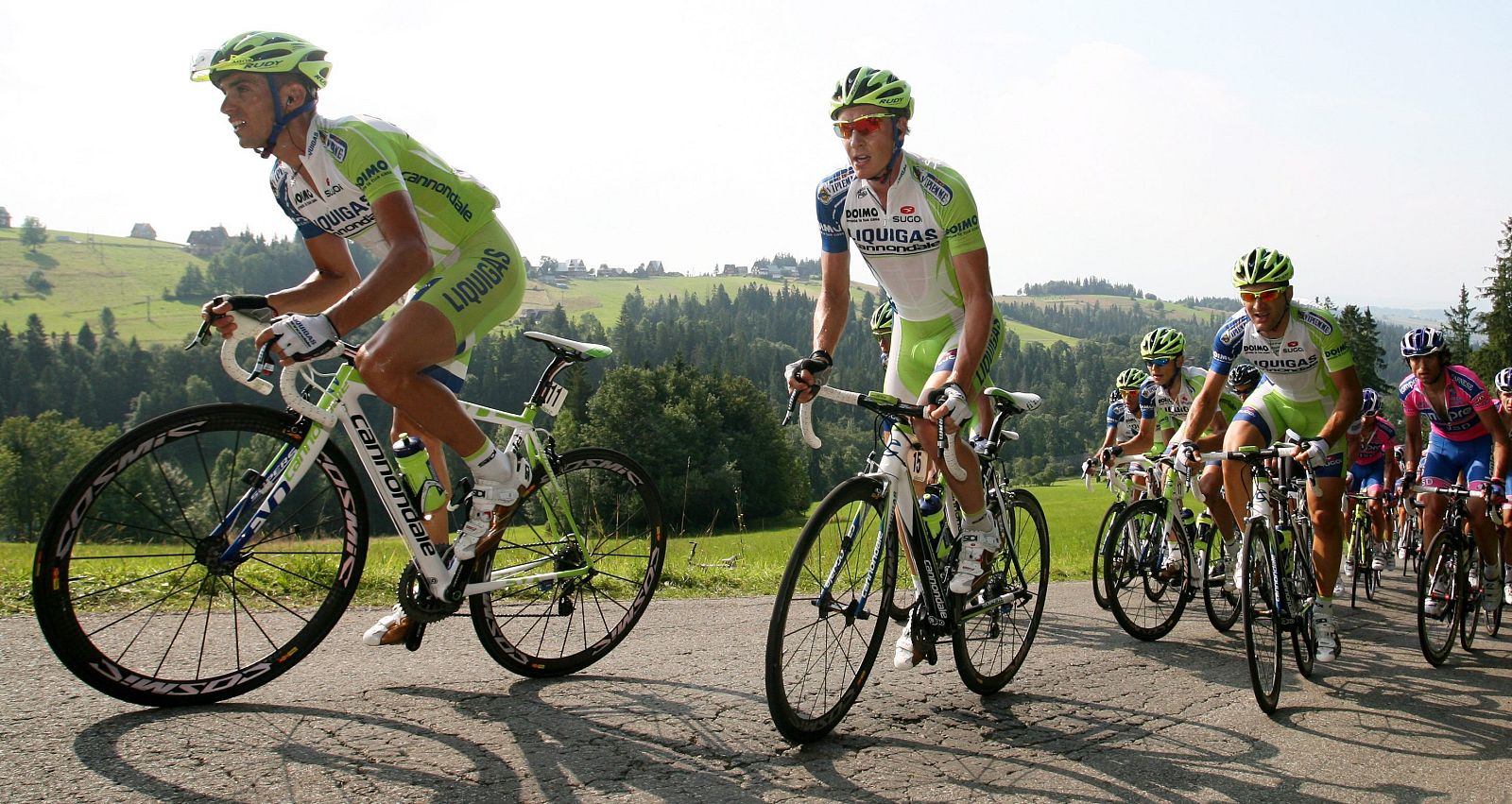 El pelotón ciclista para la Vuelta 2011 se va conformando.