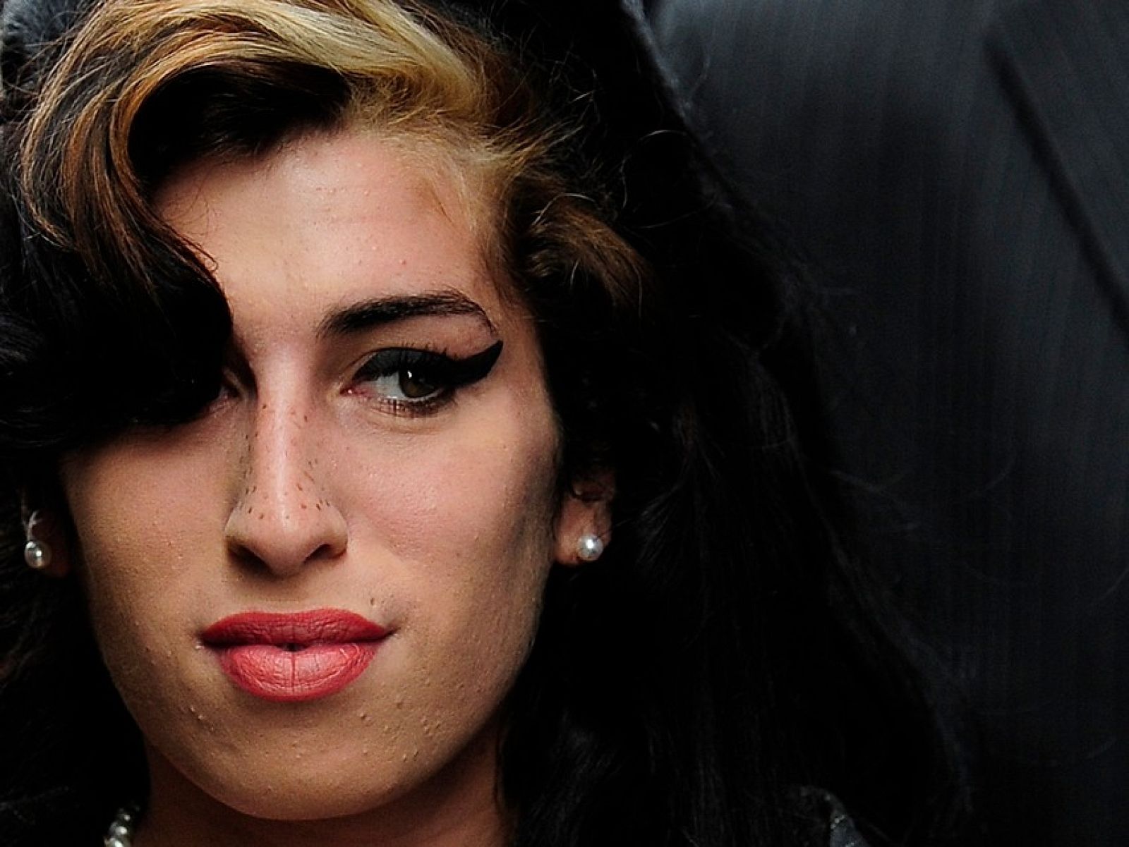 Los informes toxicológicos concluyen que Amy Winehouse no tenía sustancias ilegales en el cuerpo el día de su muerte