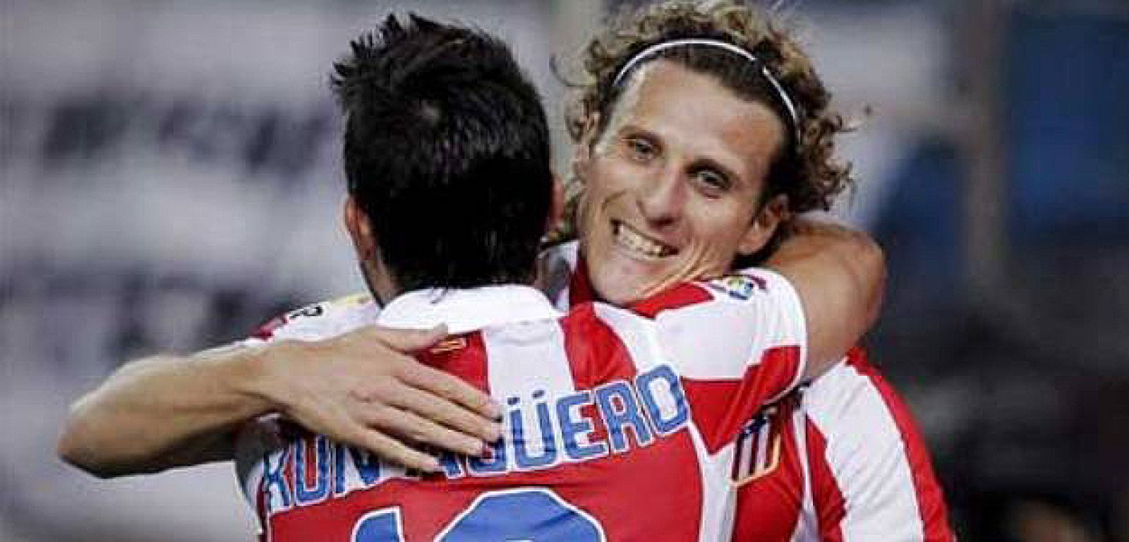 Los delanteros que tantas noches de gloria ha dado al Vicente Calderón, Agüero y Forlán, no seguirán de rojiblanco