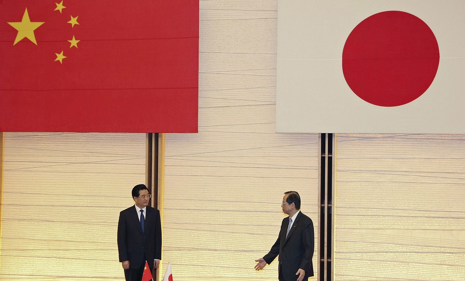 Cumbre bilateral Japón-China