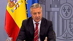 Blanco: "Ni la dificultad, ni la austeridad ni el déficit son excusa para recortar en las aulas"