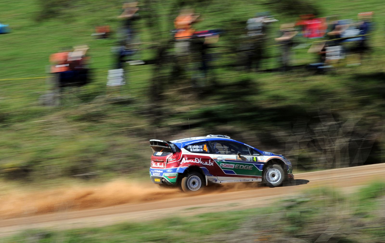 Latvala durante la segunda jornada del Rally de Australia.