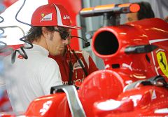 Alonso: "Hemos hecho una salida increíble pero no hemos sido muy competitivos"