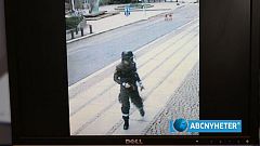 Nuevas fotografías de los atentados de Noruega muestran a Breivik con uniforme de policía