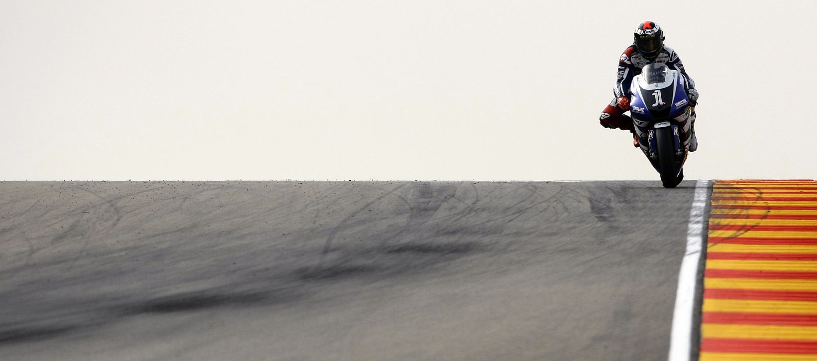 Yamaha MotoGP rider Jorge Lorenzo of Spain rides during the second free practice of the Aragon Grand Prix at Motorland race track in Alcaniz