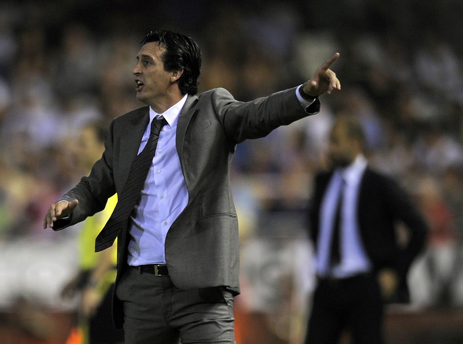 Unai Emery, en un momento del partido entre el Valencia y el Barça en Mestalla.