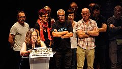 Los presos de ETA escenifican su adhesión al acuerdo de Gernika
