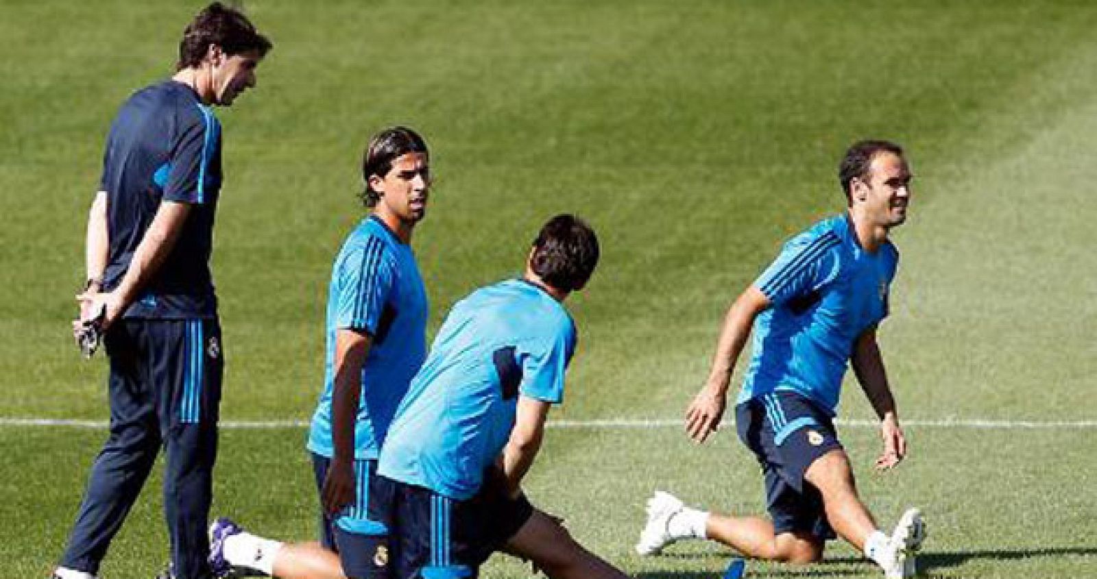 Ricardo Carvalho ha participado en el último entrenamiento antes de enfrentarse al Ajax