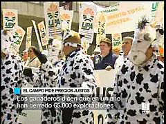 Miles de ganaderos protestan en Madrid contra la 'especulación agroalimentaria'