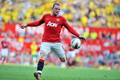 El Manchester United y el City prolongan su mano a mano