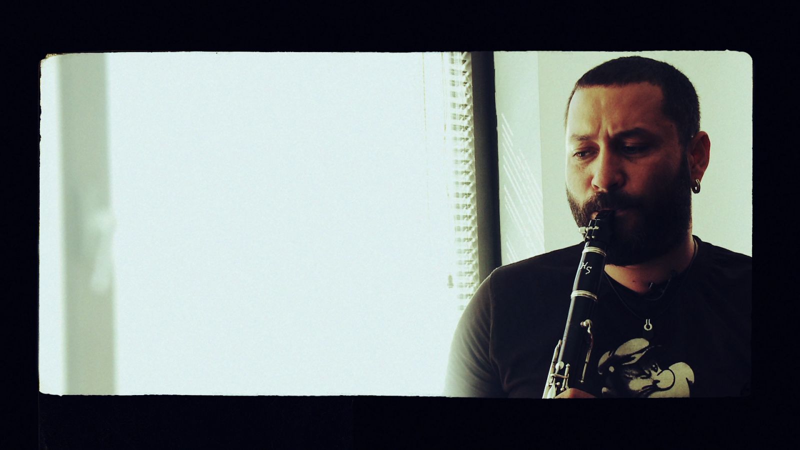 Entre2aguas - Hüsnü Senlendiriçi