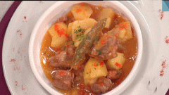 Patatas estilo riojano con ensalada de granada (10/10/2011)