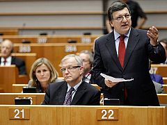 Barroso insta a que los bancos con necesidades de capital no paguen bonus y dividendos