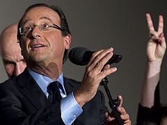 Hollande se enfrentará a Sarkozy en 2012 tras vencer a Aubry en las primarias
