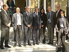 San Sebastián acoge la conferencia sobre el fin de ETA con la ausencia del Gobierno vasco y central