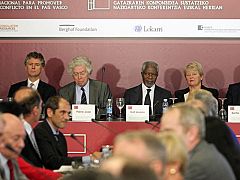 El PSE pide a la Conferencia que reclame a ETA el abandono de la violencia sin contrapartidas