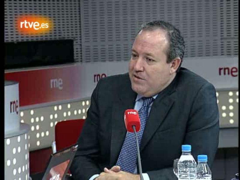 Los empresarios proponen el copago en sanidad y justicia para controlar el gasto