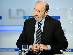 Rubalcaba: "No es que me crea a ETA, es que sé de su debilidad orgánica y estructural"