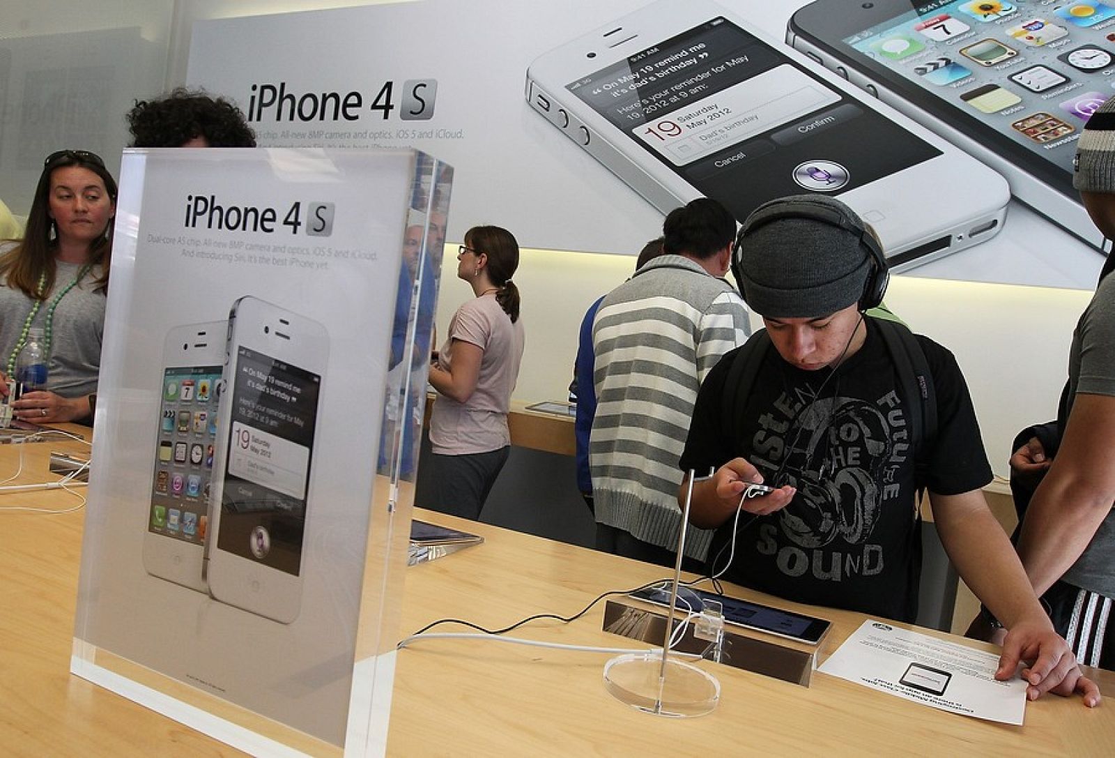 us-129223341-399818-01-07-20111014-183203