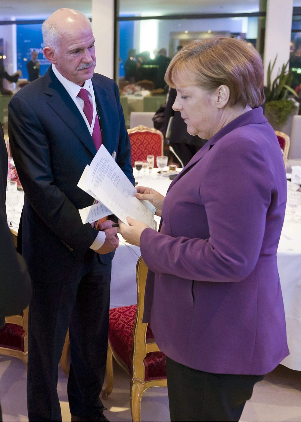 MERKEL Y PAPANDREU EN EL G20