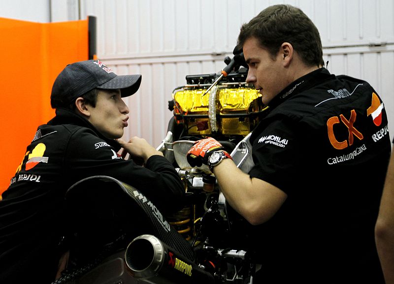 Cervera recibe a Márquez como a un campeón