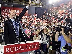 Rubalcaba reivindica la "lección de patriotismo" de Zapatero y apela al voto útil de la izquierda