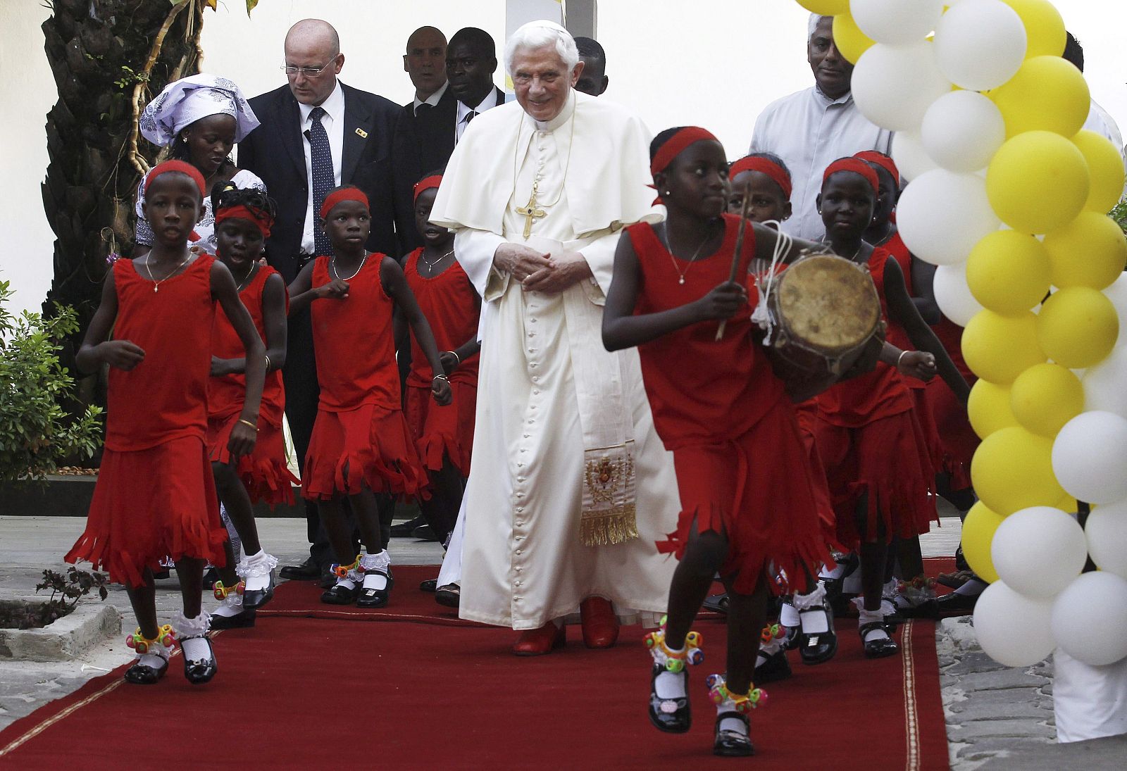 EL PAPA BENEDICTO XVI VISITA BENIN