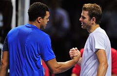 Tsonga impone su fuerza ante Fish