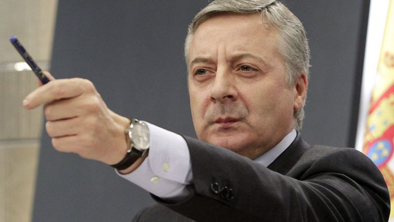 El Gobierno da marcha atrás y deja sin aprobar el reglamento de la ley Sinde