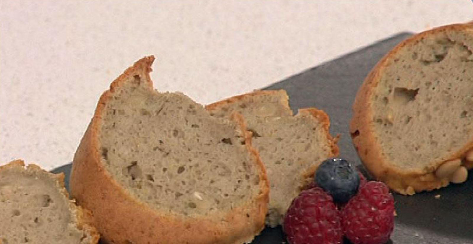 Bizcocho de almendra sin azúcar (123/12/2011)