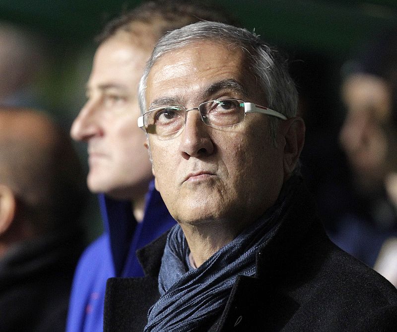 Manzano y sus tres telediarios