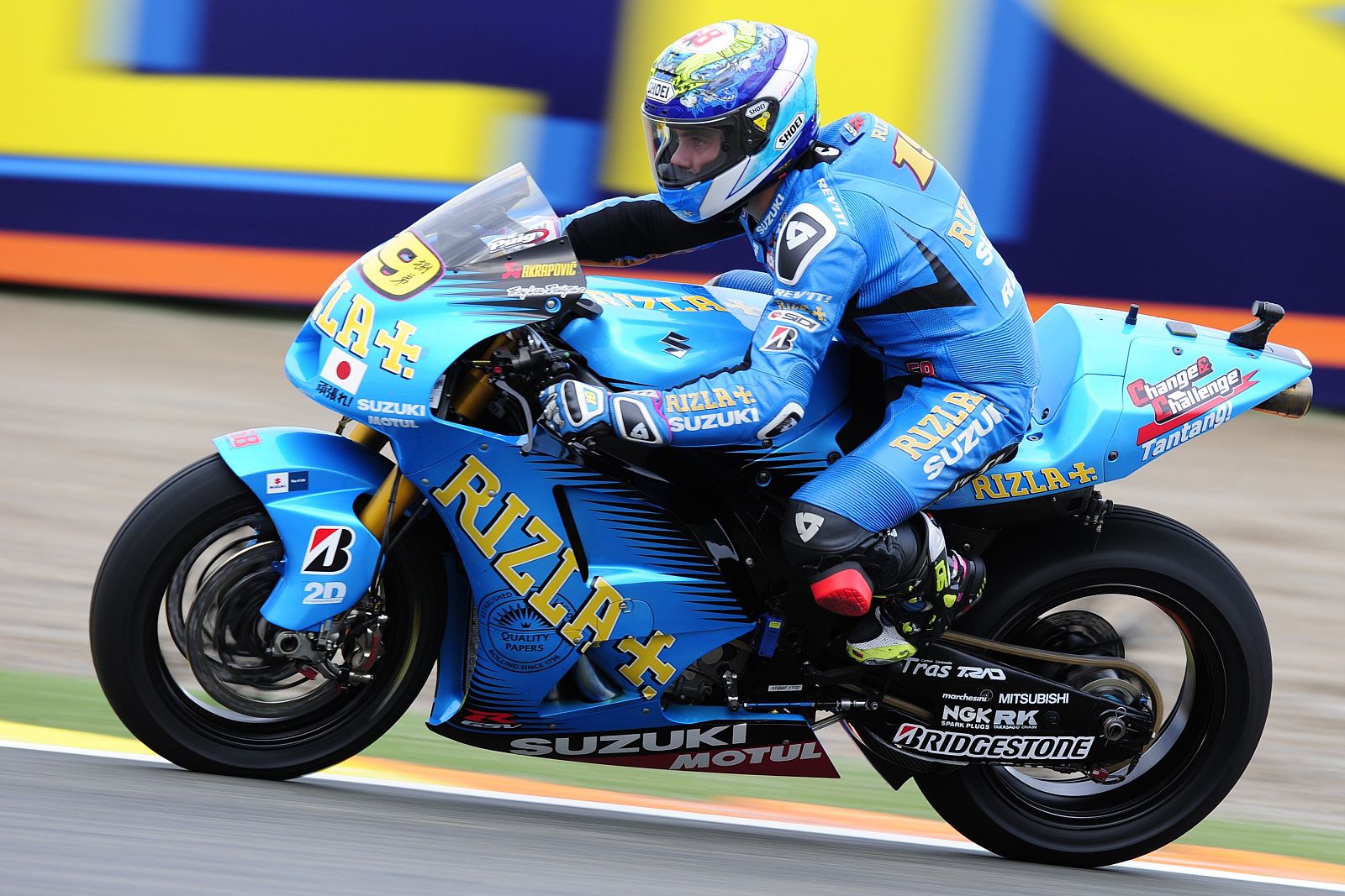 moto-prix-esp-motogp-537060-01-07-20111104-120716