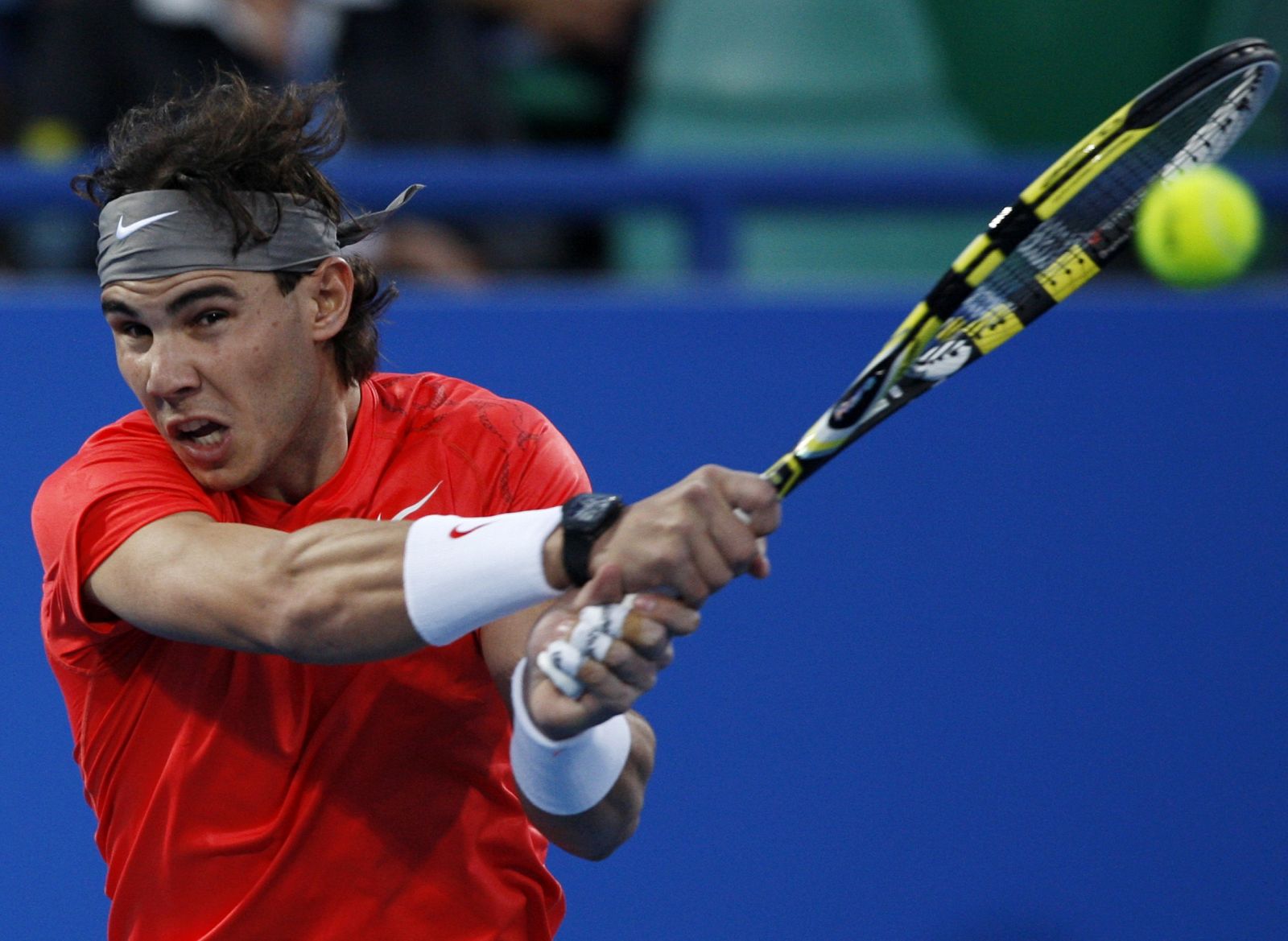 Nadal devuelve una bola al checo Thomas Berdych