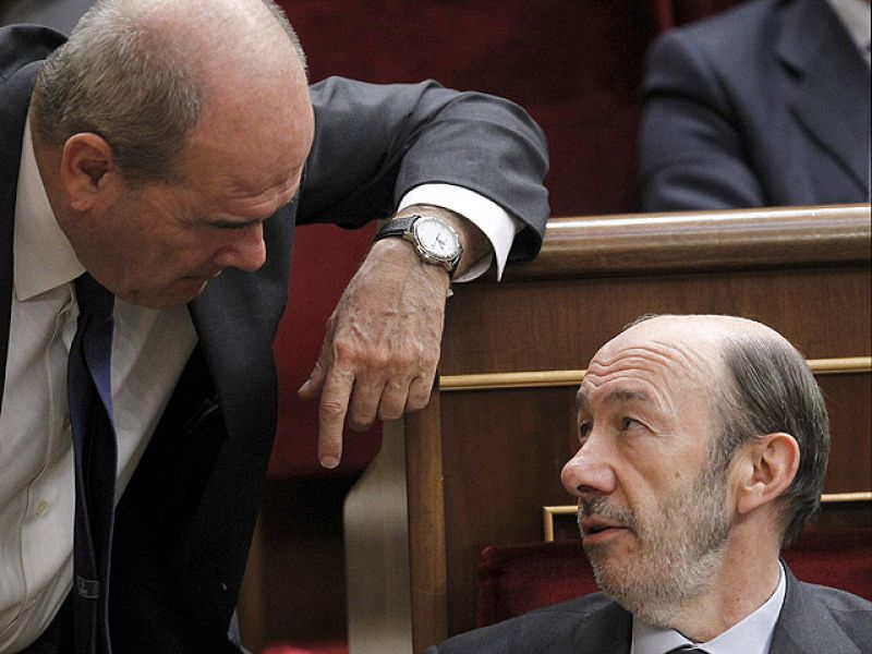 Rubalcaba presentará su candidatura a la Secretaría General del PSOE este jueves